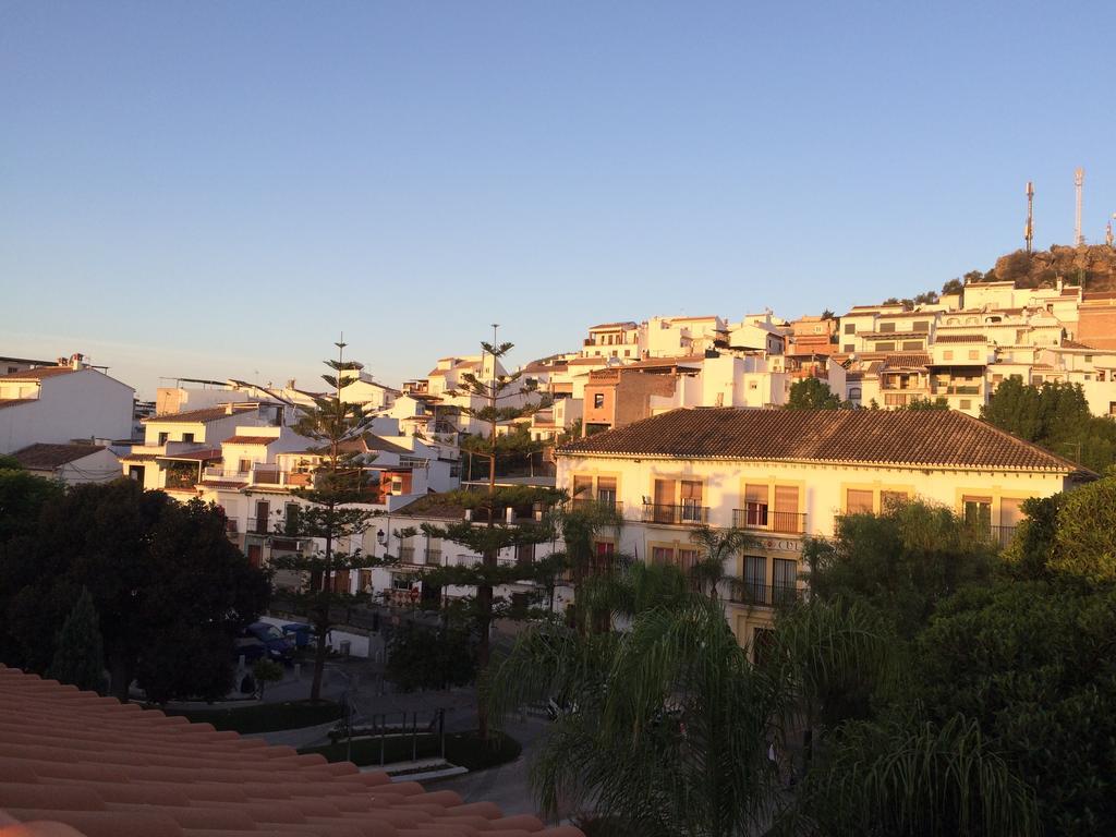 Appartement Atico Guadalhorce - Mirador Privado Con Barbacoa Y Solarium à Alora Extérieur photo